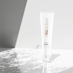All Day Shield SPF50+ ekseption Anwendungsbild – leichte Textur ohne weissen Film
